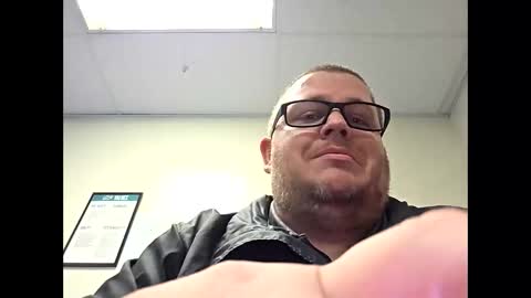 The hopeless romantic online show from February 25, 6:28 am