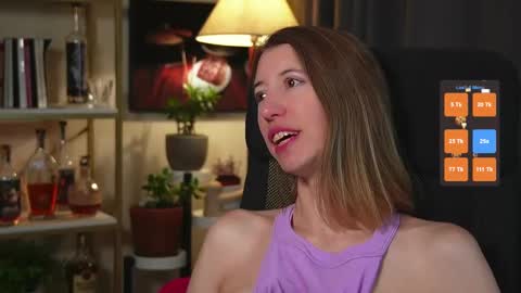 Quinn de la Creme online show from November 4, 7:04 pm