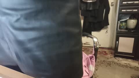 cremjee  online show from November 8, 7:50 pm