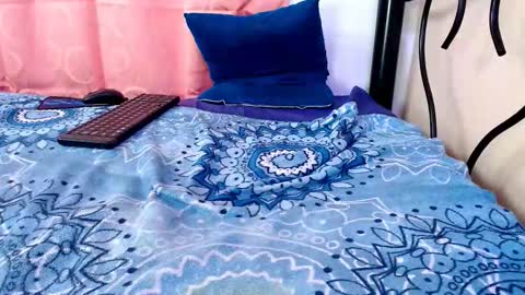 creysy online show from October 17, 2:26 am