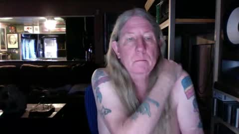 CrimsonCheeksNM online show from January 2, 9:07 pm