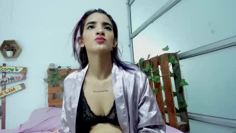 cris_dulce online show from March 26, 11:54 pm