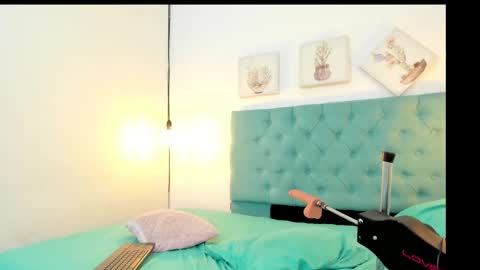 Snapshot of cris_dulce chatting on September 13, 8:00 pm cris_dulce online show from September 13, 8:00 pm
