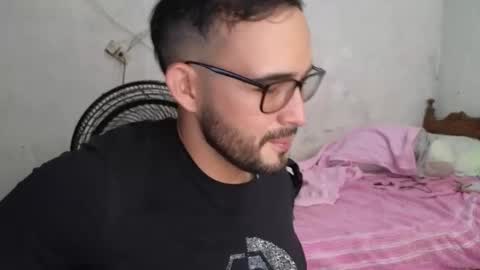 cris_simons online show from February 14, 10:47 pm