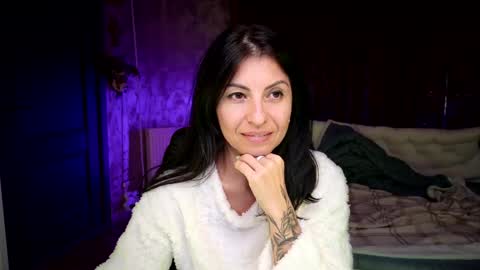 crissy_love online show from October 21, 8:12 pm