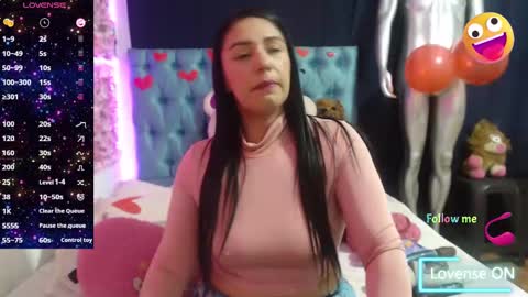 Snapshot of cristal__cherry chatting on March 6, 2:19 am CRISTAL online show from March 6, 2:19 am