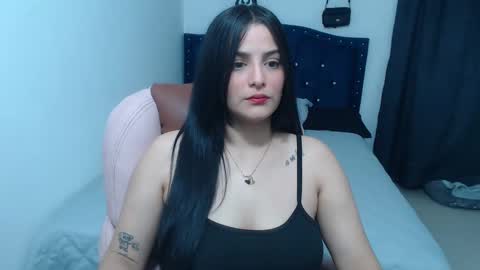 Snapshot of cristal_hot07 chatting on February 23, 2:29 am Cristal online show from February 23, 2:29 am