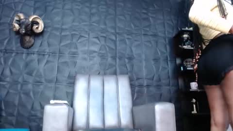 Hanna  online show from October 3, 11:07 am