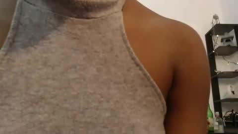 Hanna  online show from December 28, 2:42 pm