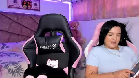 cristal_smith20 online show from July 3, 2:22 pm