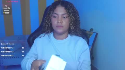 Snapshot of cristal_war chatting on February 26, 11:30 pm Cristal online show from February 26, 11:30 pm
