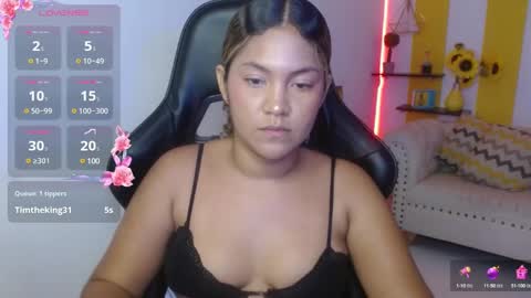Snapshot of cristal_war chatting on January 26, 2:14 am Cristal online show from January 26, 2:14 am