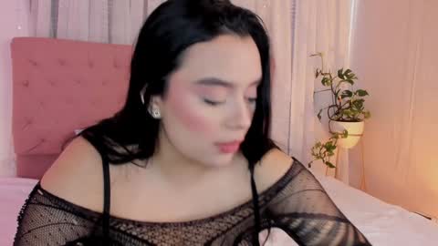 Cristal Cute  online show from January 16, 12:20 pm