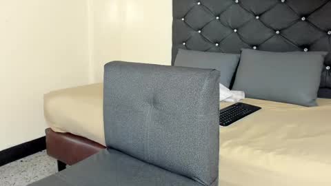 cristale69 online show from September 20, 3:31 am