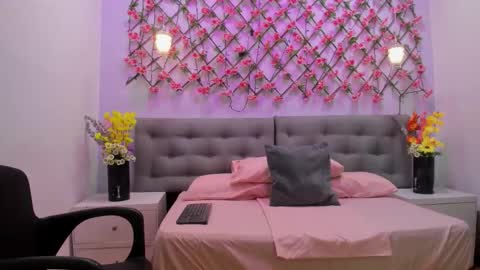 cristalshay online show from September 15, 12:39 pm