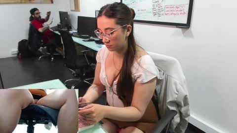 you can call me your sweettie assistant   online show from March 7, 6:00 pm