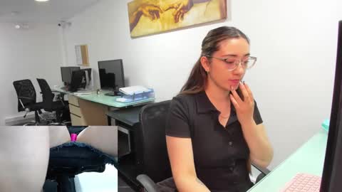 you can call me your sweettie assistant   online show from February 22, 1:35 pm