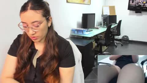 you can call me your sweettie assistant   online show from February 8, 11:33 am