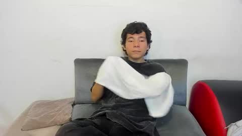 Cristian Camilo online show from January 6, 7:35 pm