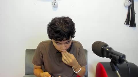 Cristian Camilo online show from December 30, 7:11 pm