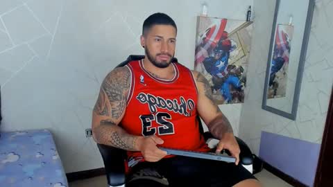 cristian walker online show from February 7, 12:39 pm