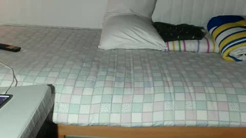 cristianrr184034 online show from January 17, 9:34 pm