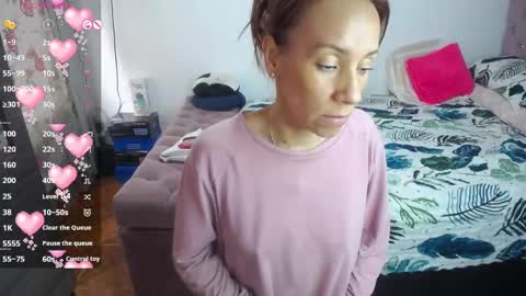 Snapshot of cristin_doll chatting on March 5, 2:12 pm cristina online show from March 5, 2:12 pm