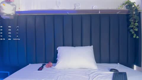 cristina_joy online show from October 18, 1:04 pm