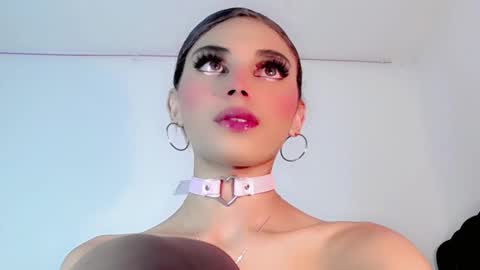 Snapshot of cristinadollsex chatting on February 16, 1:16 pm Cristinadollsex online show from February 16, 1:16 pm