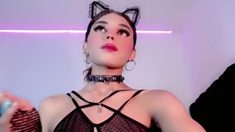 Snapshot of cristinadollsex chatting on March 11, 12:11 am Cristinadollsex online show from March 11, 12:11 am