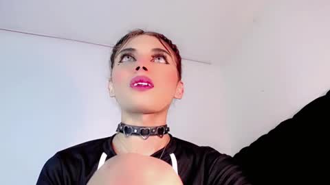 Snapshot of cristinadollsex chatting on January 25, 7:49 am Cristinadollsex online show from January 25, 7:49 am