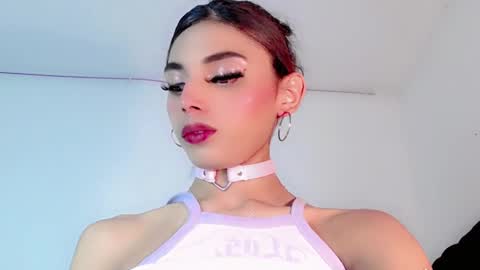 Snapshot of cristinadollsex chatting on February 17, 10:51 am Cristinadollsex online show from February 17, 10:51 am