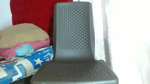 cristinamontiel74 online show from October 17, 3:27 pm