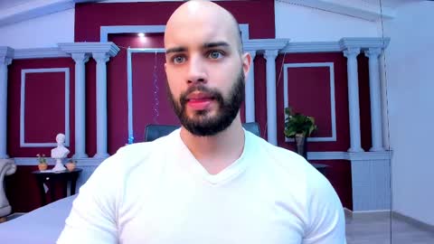 Cristobal Alzate online show from March 6, 11:25 am
