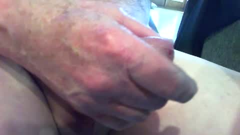 Snapshot of crjohnson chatting on January 6, 8:50 pm crjohnson online show from January 6, 8:50 pm
