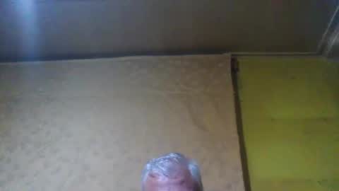 crmperez online show from February 19, 2:01 am