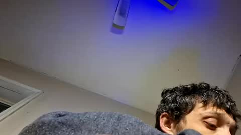 crossbo112293 online show from April 22, 8:43 am