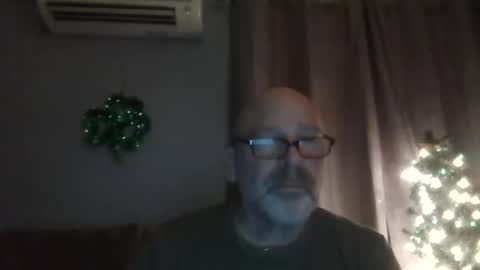 fun guy online show from February 17, 4:55 am