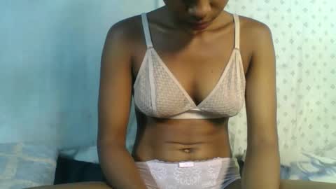 crush069 online show from November 6, 5:21 am