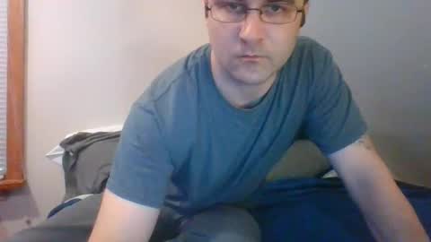 Crush380 online show from April 2, 8:49 pm