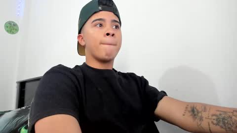 --Stiven--     ig  cruz444 online show from February 21, 7:32 pm