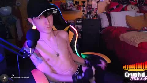 CryptidTwink online show from March 22, 6:06 am