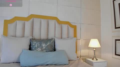 Crystal Rose  online show from March 11, 11:57 am