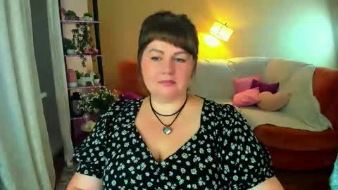 Snapshot of crystaalstaar chatting on September 13, 7:49 pm Anna online show from September 13, 7:49 pm