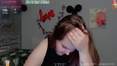 Snapshot of crystal__chris chatting on February 28, 8:18 pm Chris online show from February 28, 8:18 pm