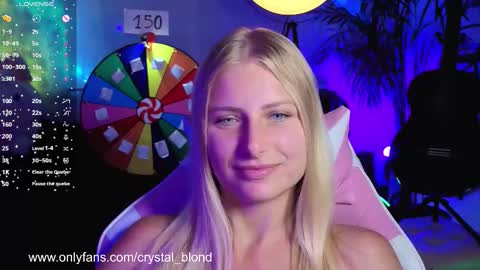 Snapshot of crystal_blond chatting on September 13, 9:06 pm Crystal online show from September 13, 9:06 pm