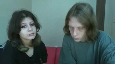 Crystal and Marcl online show from November 4, 10:49 am