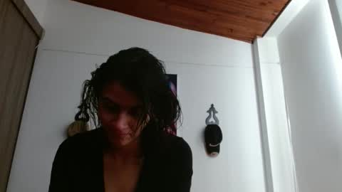 Crystal Blaze online show from May 25, 6:36 pm