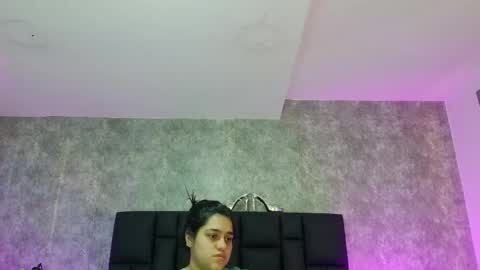 Crystal online show from May 6, 6:14 pm