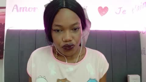 Snapshot of crystalbrooke3x chatting on February 5, 1:37 am Crystal online show from February 5, 1:37 am
